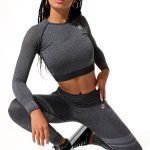 Sportset_High-Waisted-Legging_Croptop_langarm-IMG_7849